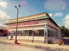 Washinton Family Restaurant outside