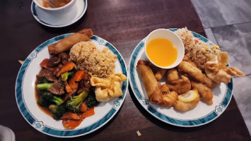 Wahkee Chinese Seafood food