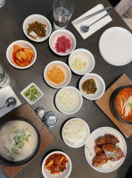 Anjoo Modern Korean Barbq And Tapas food