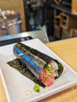 Daigo Hand Roll inside