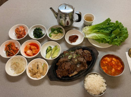 Wooden Charcoal Korean Village Barbecue House food
