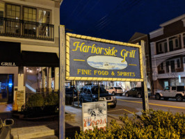 Harborside Grill outside