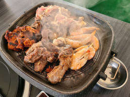 Gen's Korean Bbq House food