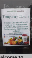 Emerald City Smoothie food