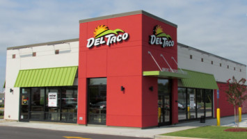 Del Taco food