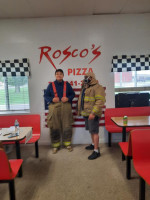 Rosco's Pizza Barbecue inside