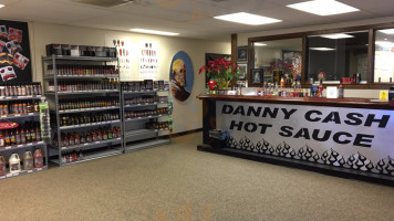 Danny Cash Hot Shop food