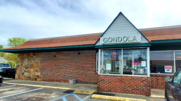Gondola Pizza Steak House outside