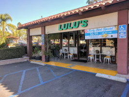Lulu's Creperie Cafe outside