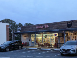Wingster Cafe outside