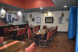 El Fenix Mexican Restaurants inside