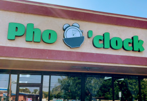 Pho O’clock food