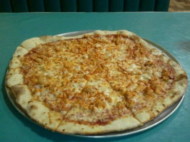 Route 12 Pizza food