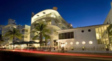 Strand Ocean Drive Suites outside