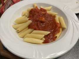 V&r Fine Italian Cuisine food
