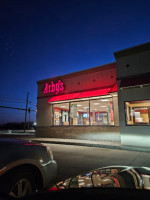 Arby's  outside