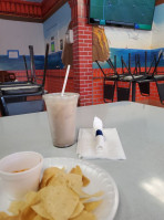 Roca Fuerte Salvadorean food