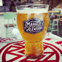 Mahalo Aleworks food