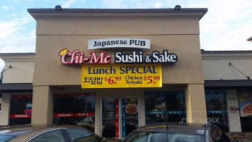 Chi-mc Sushi Sake outside