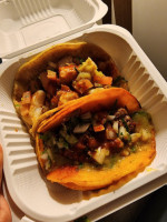 Chinelos Tacos Nyc food