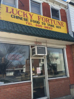 Lucky Fortune food