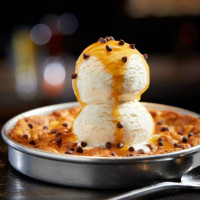 BJ's Brewhouse Sparks food