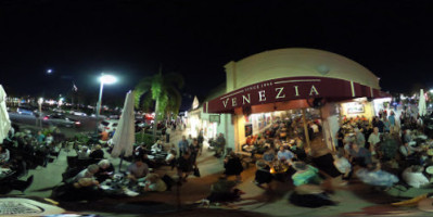 Venezia outside