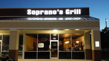 Sopranos Grill outside