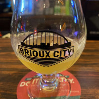 Brioux City Brewery food