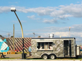 Okie Doughkie Donuts outside