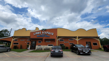 Lindo Acapulco Mexican Grill outside