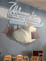 Max's Place food