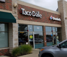 Taco Dale Romeoville outside