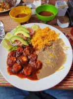Chelas Mexican Cuisine food