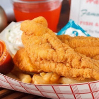 Harold’s Fish And Chicken food