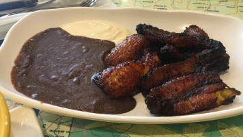 Pulgarcito Del Valle food
