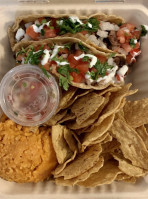 Chunky's Tacos food