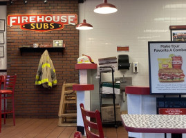 Firehouse Subs Courthouse Crossing inside