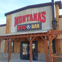 Montana's BBQ Bar Prince George food