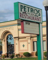 New Petros Restaurant outside