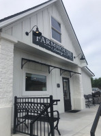 Farmhouse Bakery inside