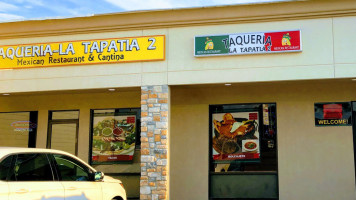 Taqueria La Tapatia (formerly El Sombrero) outside