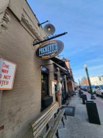 Puckett’s Historic Downtown Franklin outside