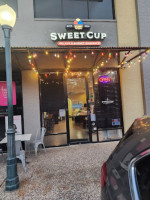 Sweetcup outside