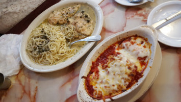 Luigi's Pizza And Pasta food