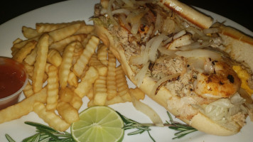 Mackey’s Seafood Bar Restaurant food