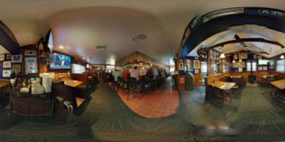 The Gateway Tavern inside