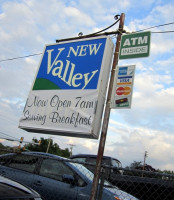 New Valley Tavern outside