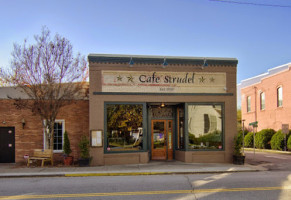 Cafe Strudel West Columbia outside