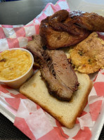 Little Nick's Bbq food